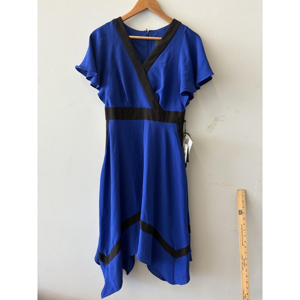 Adrianna Papell Dress Womens 6 Blue Colorblock V Neck Hanky Hem Fit &‎ Flare